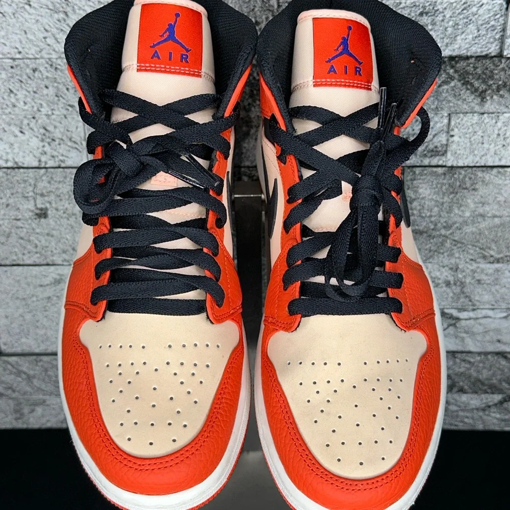 Jordan 1 Mid Team Orange Black - MNS10.5